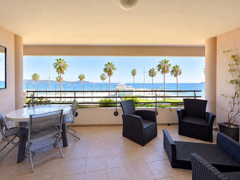 Appartement 2 pièces 49 m² · à La Ciotat · 49 m² · 525 000 €
